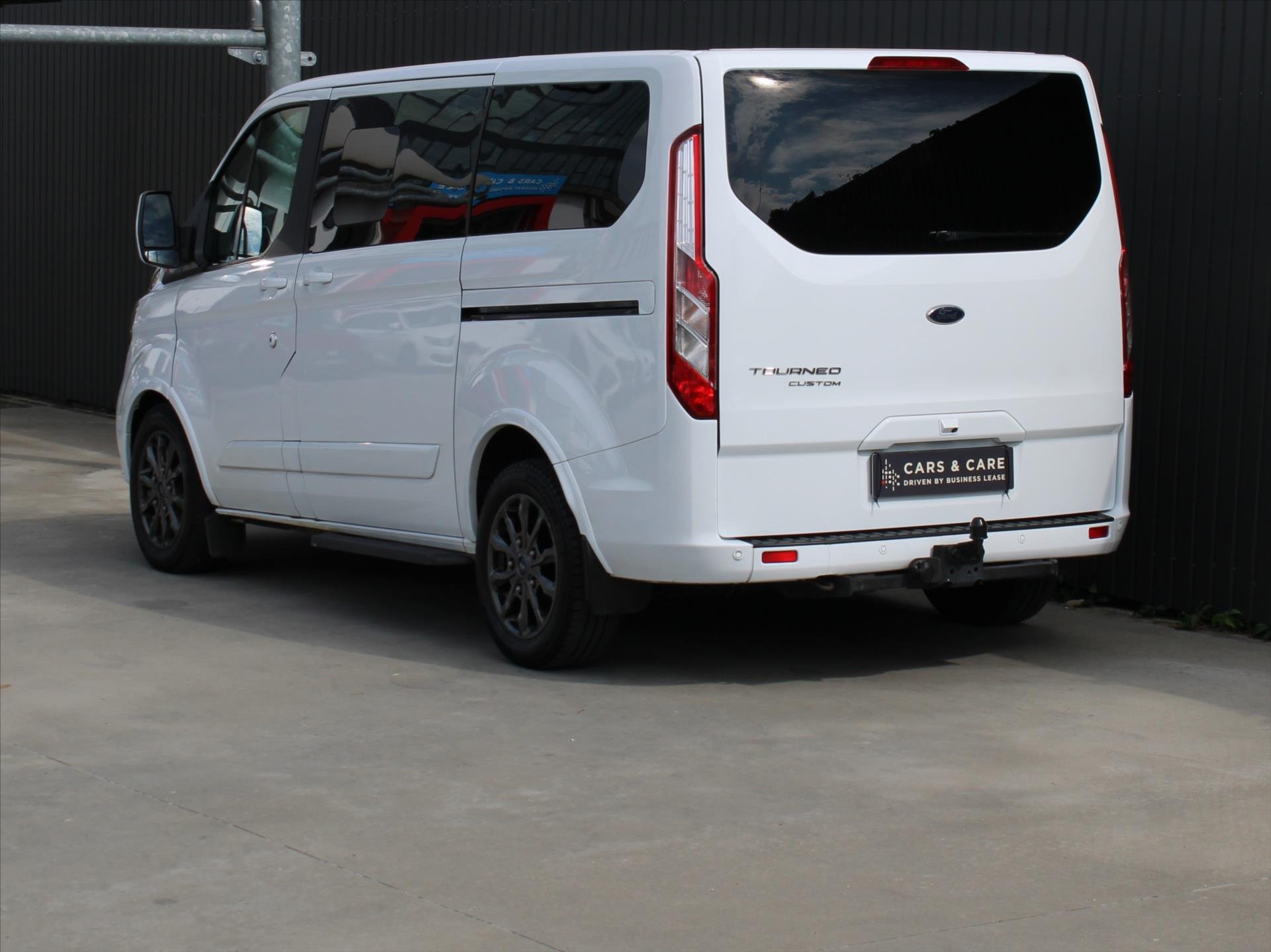 Ford Tourneo Custom