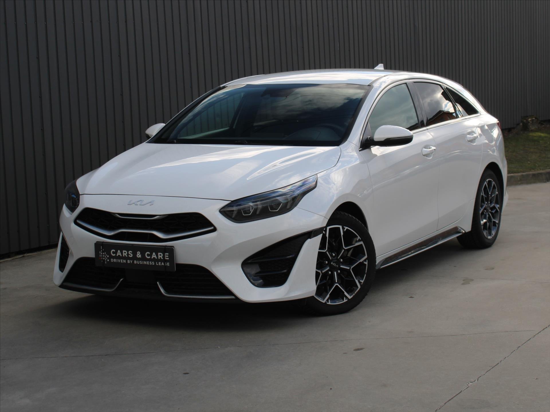 Kia ProCeed