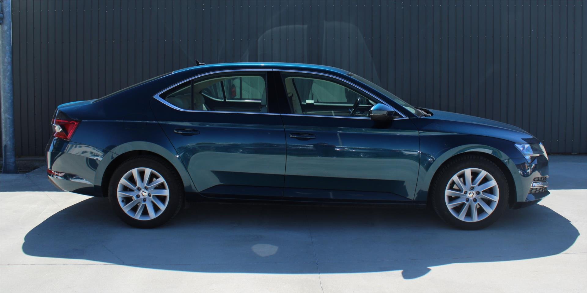 Škoda Superb