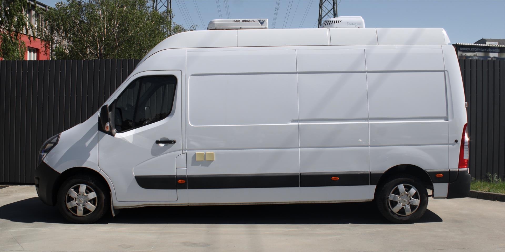 Opel Movano