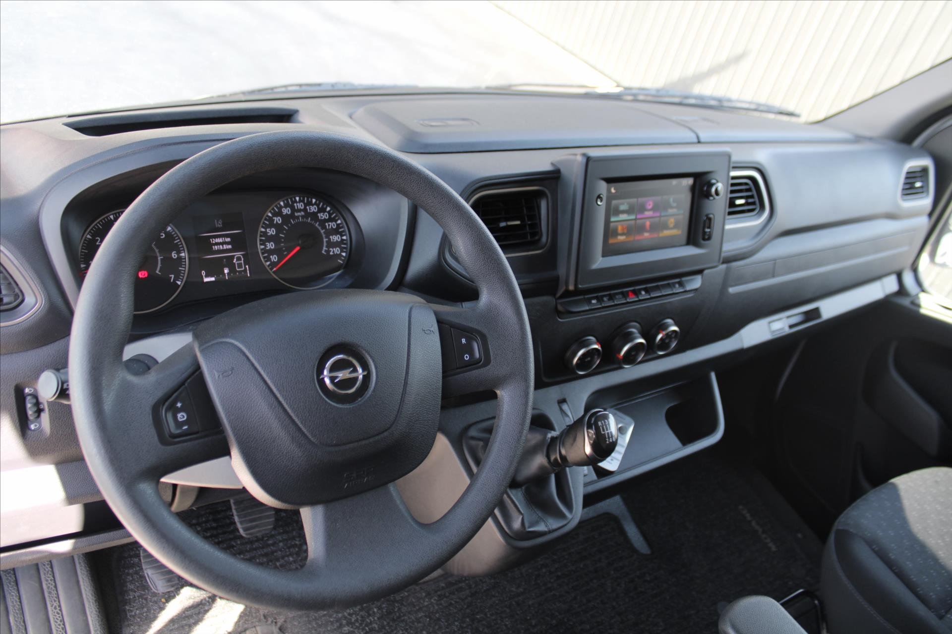 Opel Movano