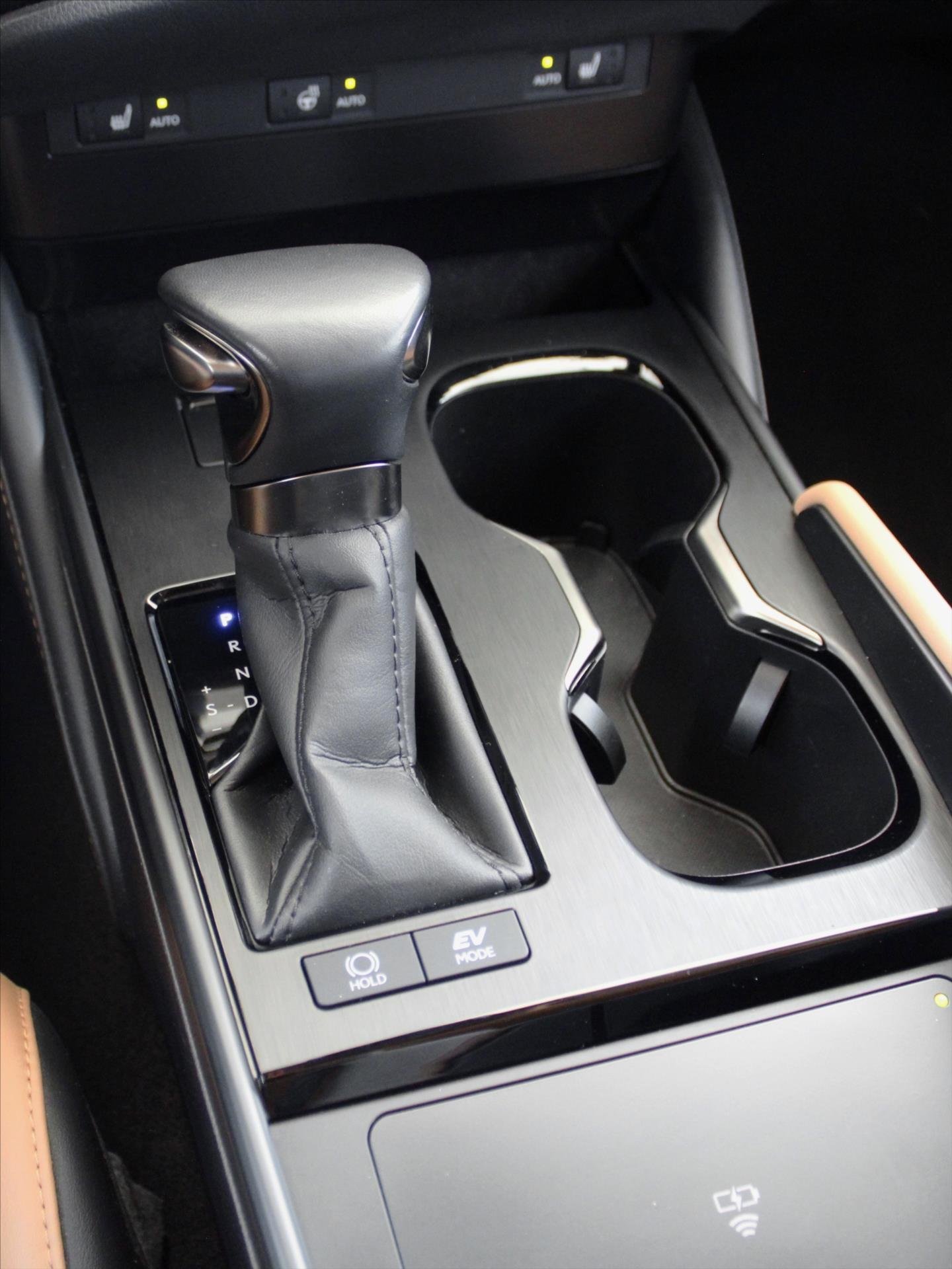 Lexus ES 300h