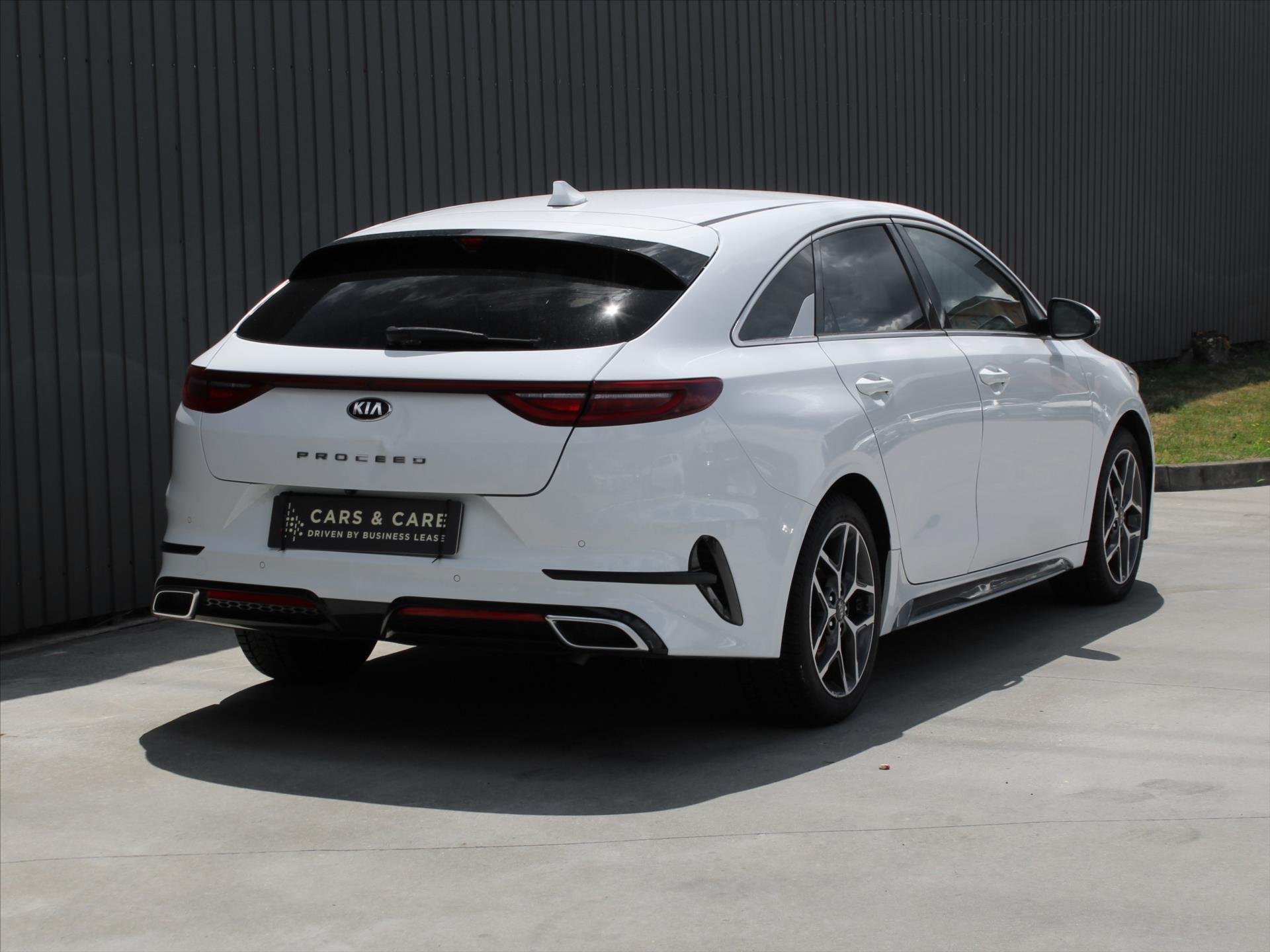 Kia ProCeed