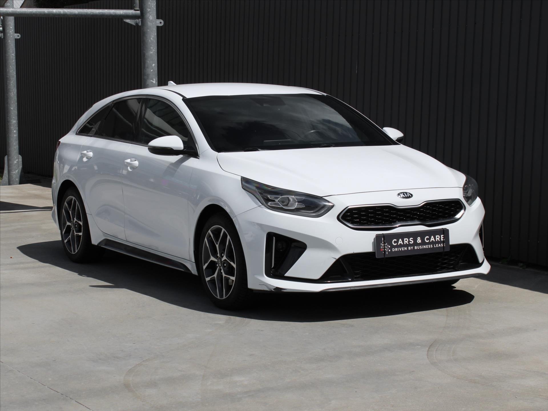 Kia ProCeed
