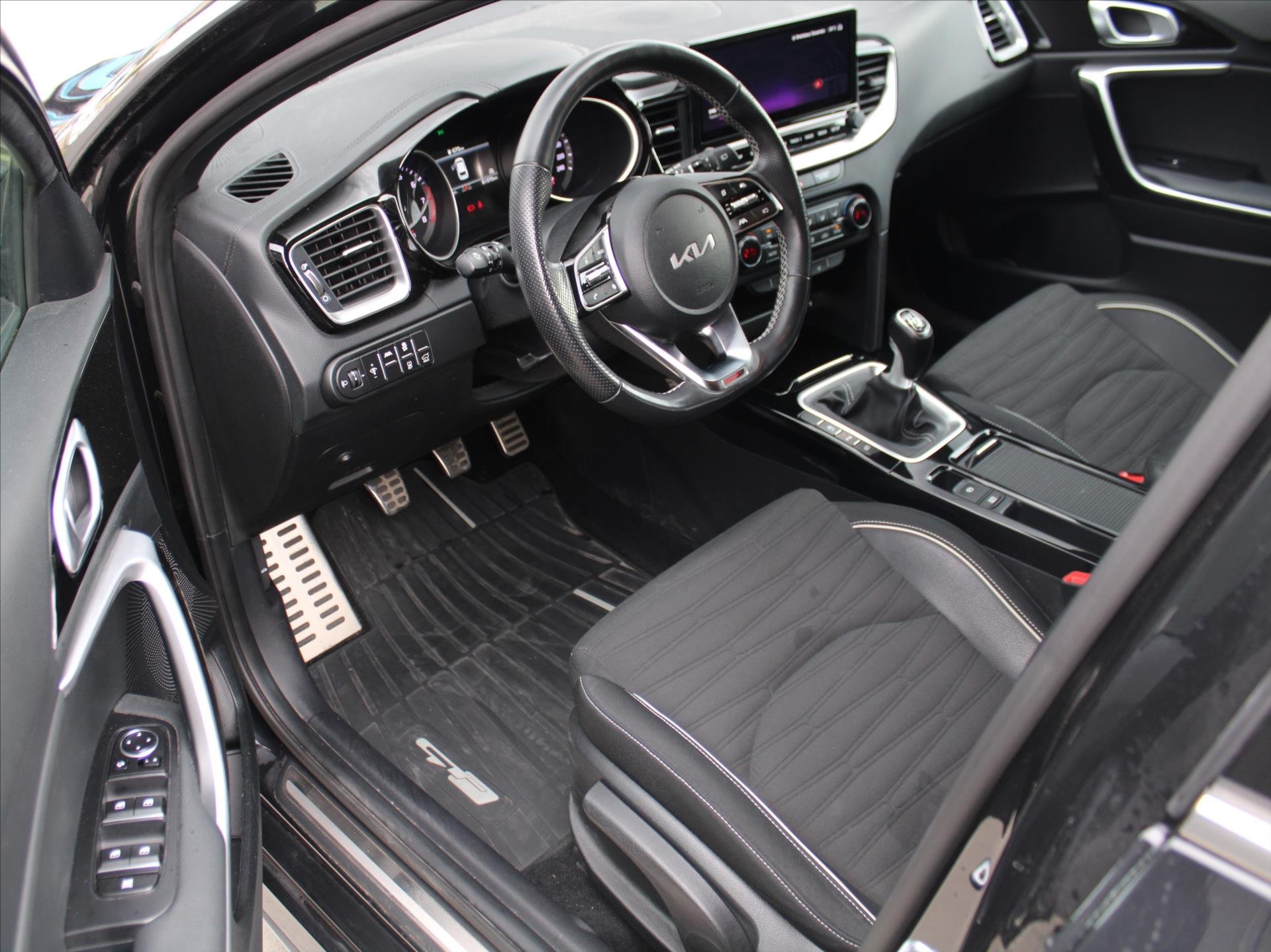 Kia ProCeed
